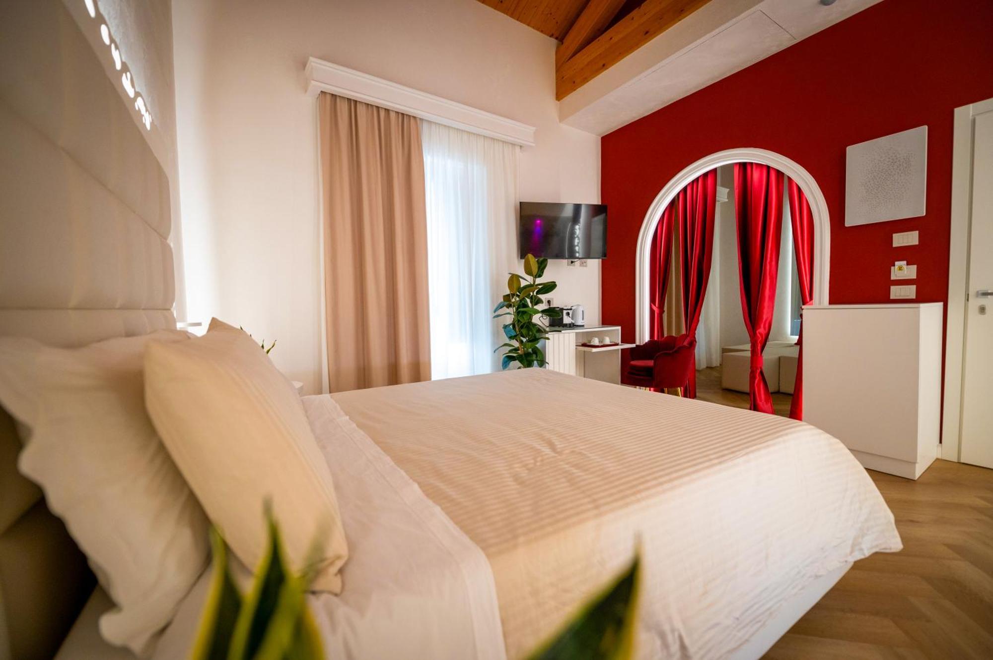 La Divina - Free Parking - Bed & Breakfast Tropea Exterior photo