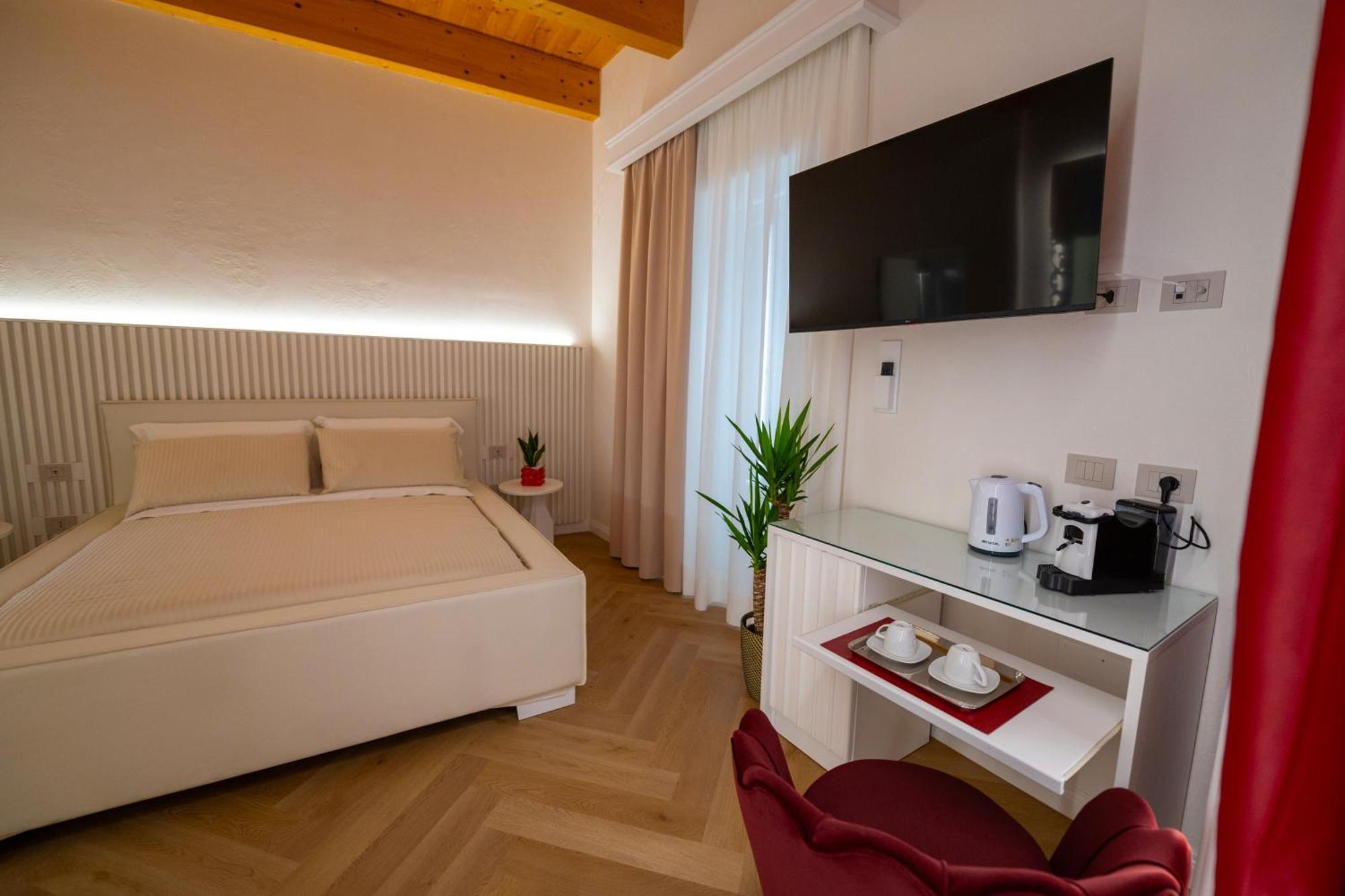 La Divina - Free Parking - Bed & Breakfast Tropea Exterior photo