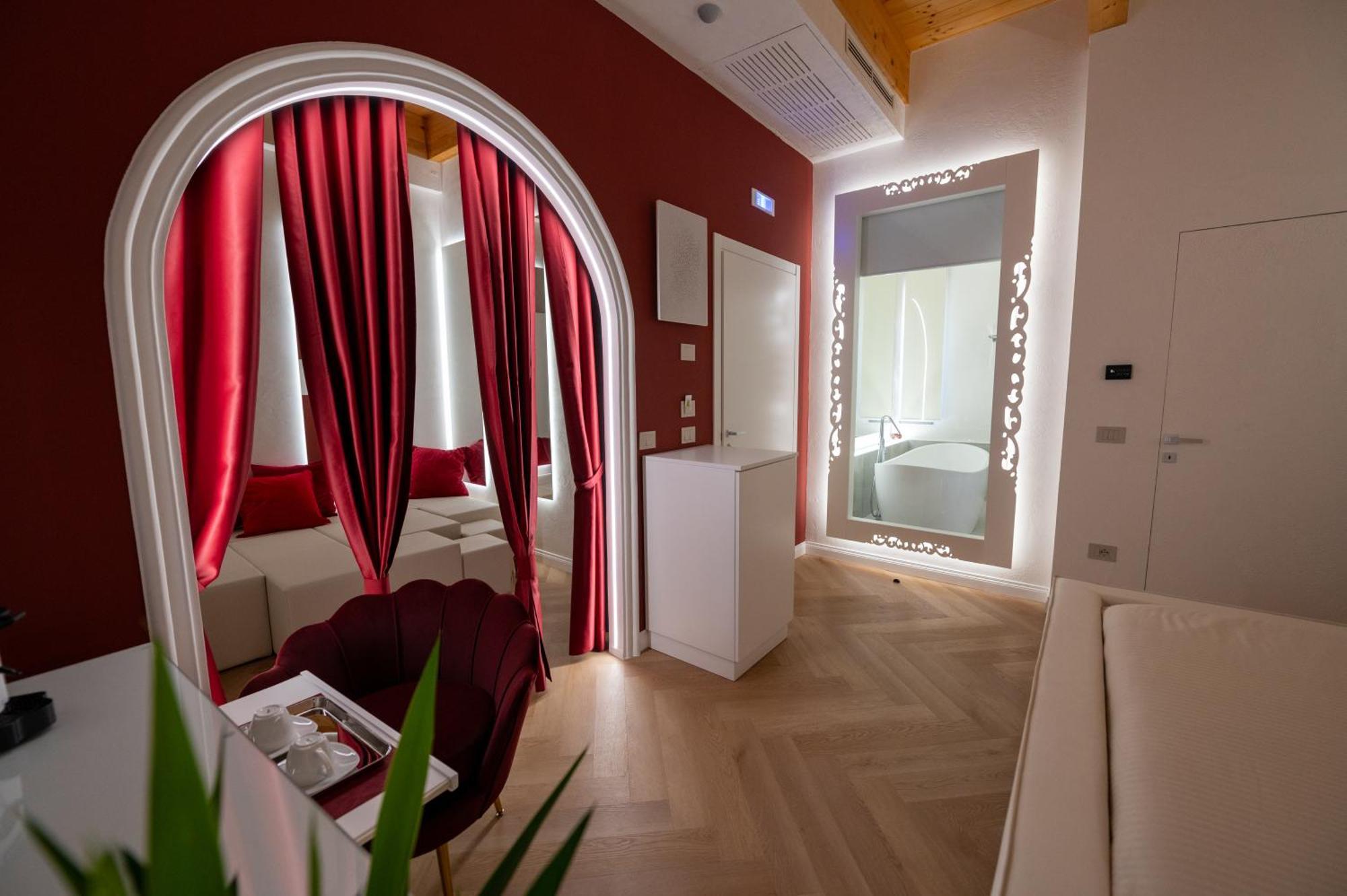 La Divina - Free Parking - Bed & Breakfast Tropea Exterior photo