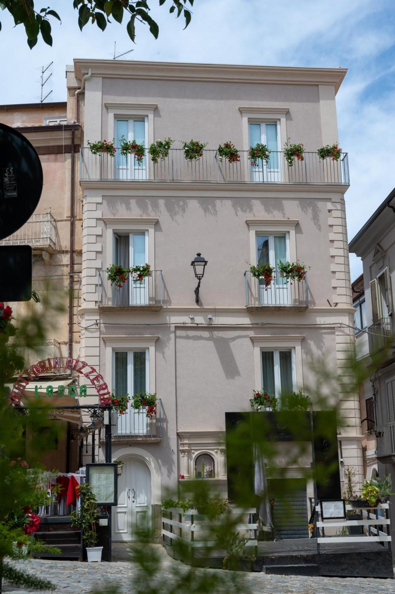 La Divina - Free Parking - Bed & Breakfast Tropea Exterior photo