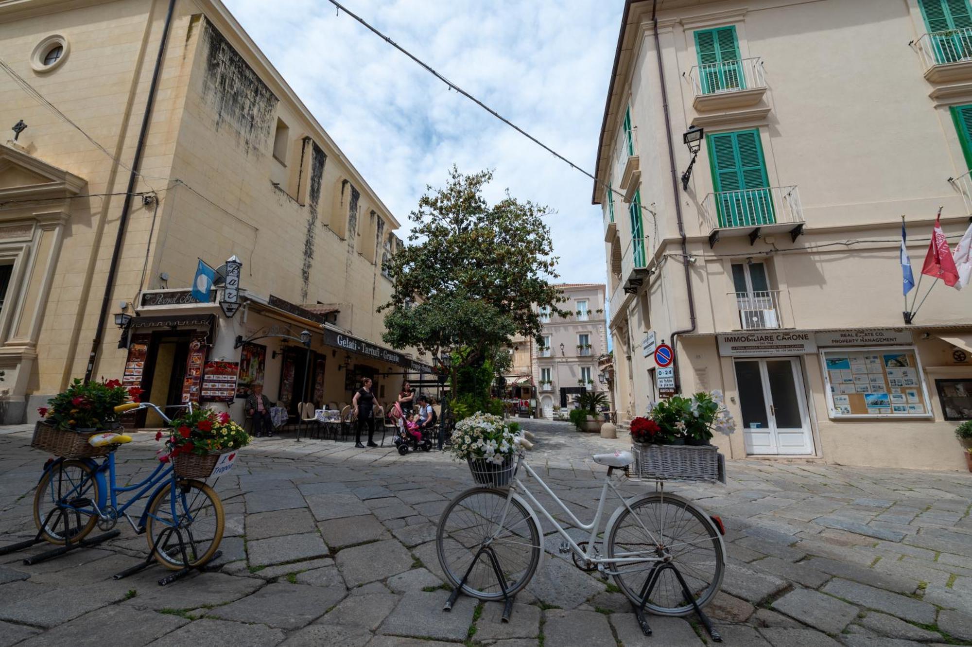 La Divina - Free Parking - Bed & Breakfast Tropea Exterior photo