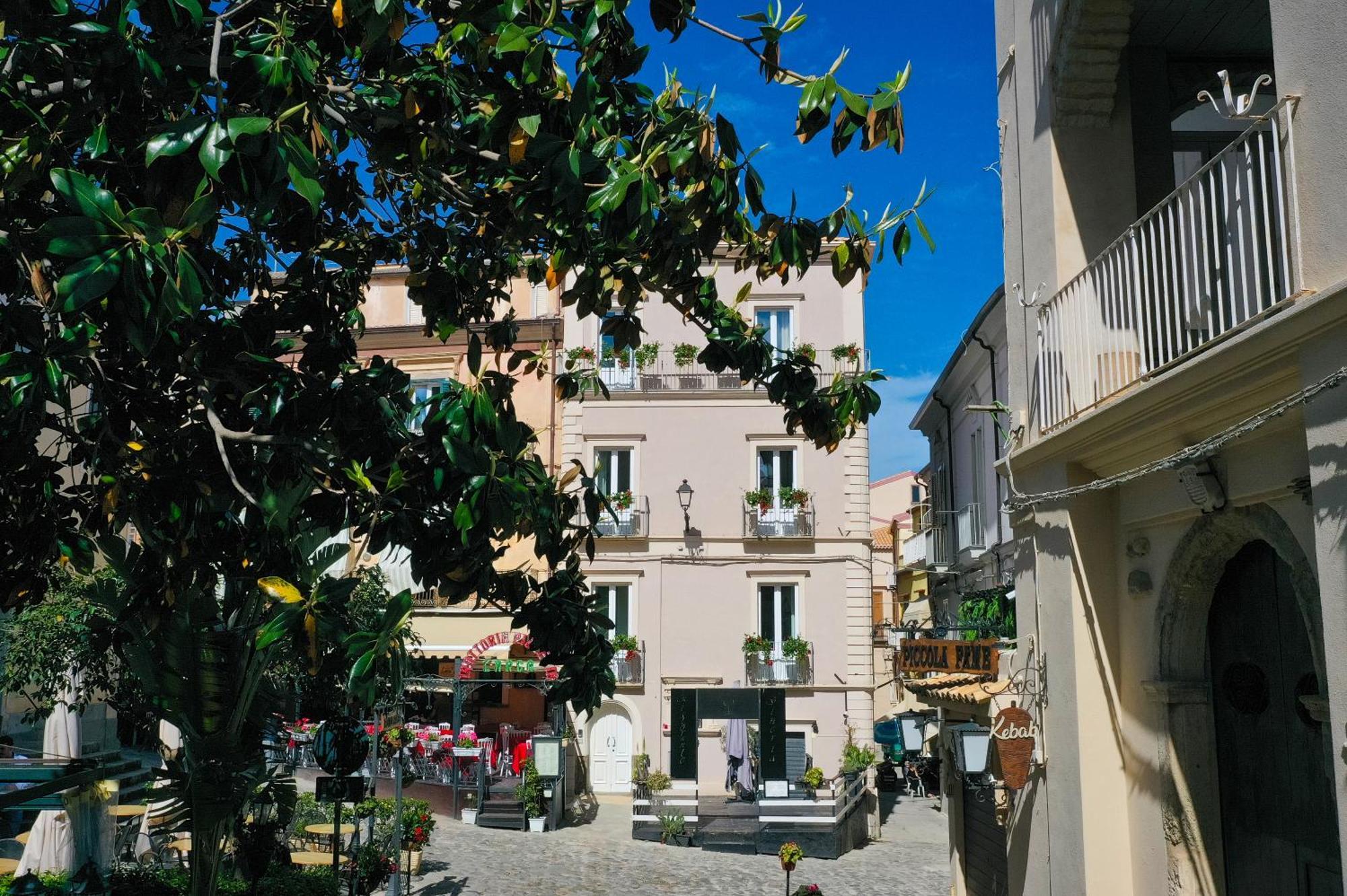 La Divina - Free Parking - Bed & Breakfast Tropea Exterior photo
