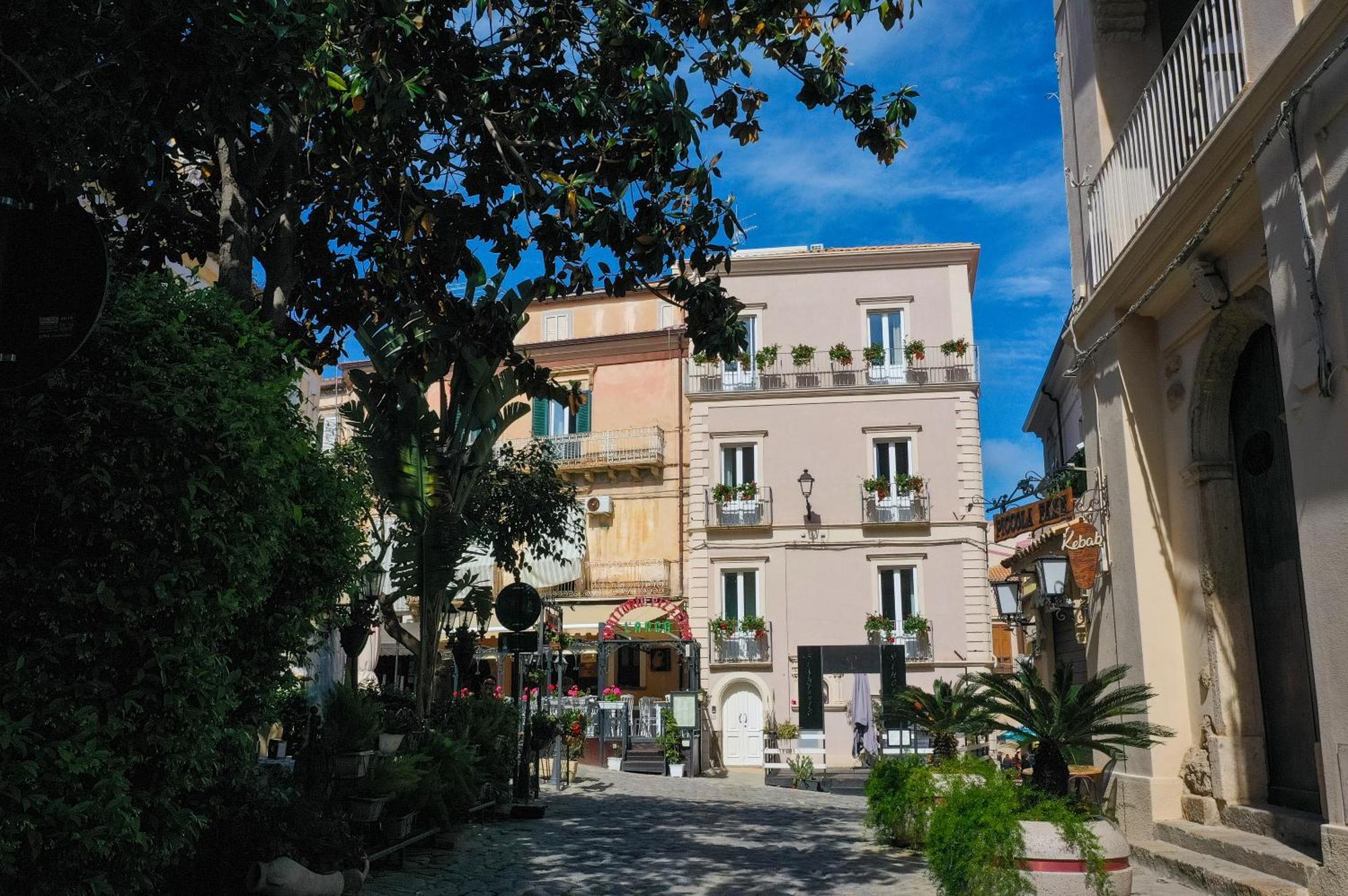 La Divina - Free Parking - Bed & Breakfast Tropea Exterior photo